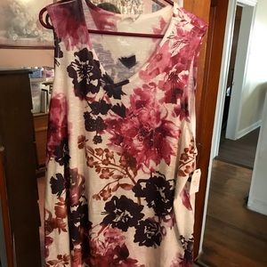 sleeveless v neck bandana top